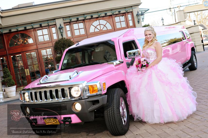 pink-limo-photography-in-style