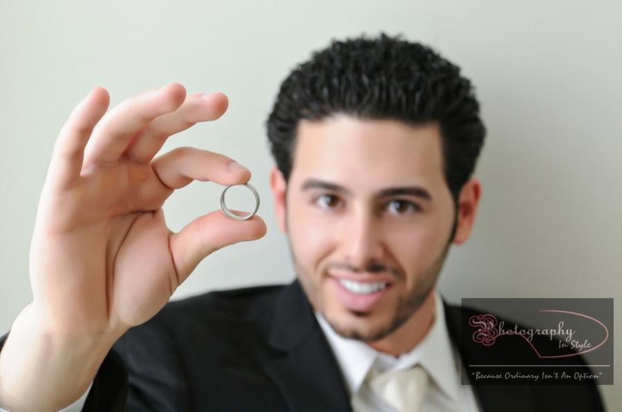 grooms-wedding-ring-photography-in-style